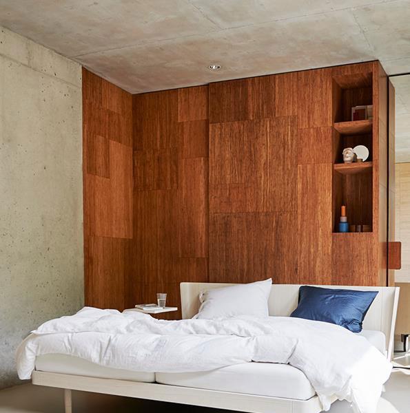 Comfortabel design bed met hoogwaardige matras voor optimaal slaapcomfort in een slaapkamer op maat